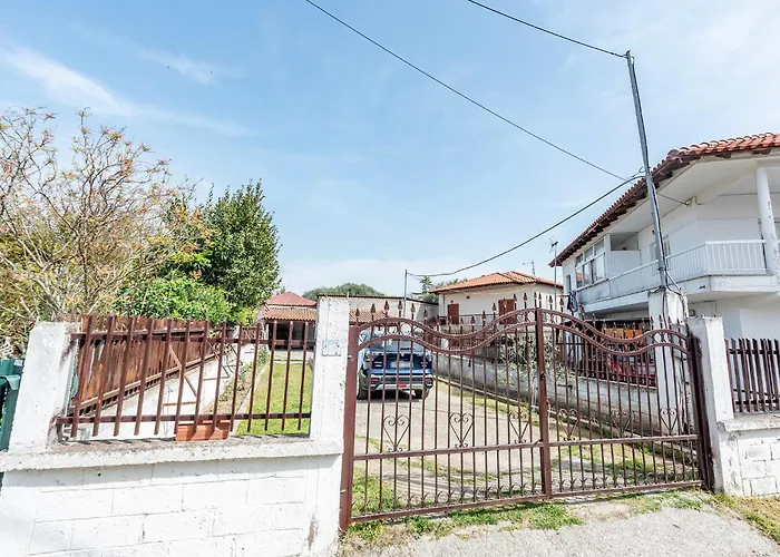 Oikos Skmt Apartament *